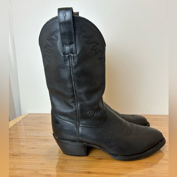ARIAT MENS BLACK BOOTS SIZE 10.5 WIDE - Picture 2 of 10